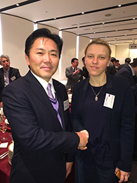 在札幌ロシア連邦総領事館のベレズニャツカヤさんと