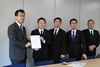 地域での医療・子育ての確立、鉄路の維持、災害復旧・災害に強い街づくりなど政策提言・要望